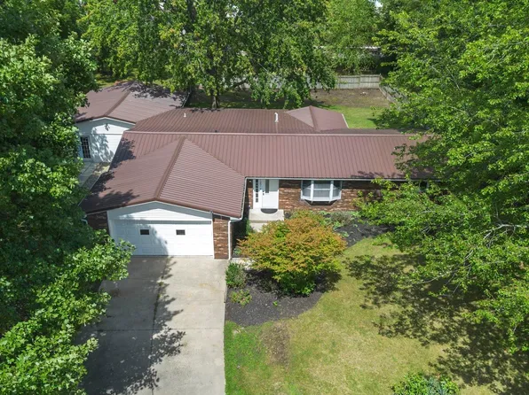 1201 Marilyn Ave, Winona Lake, IN 46590