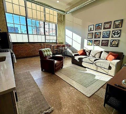 3rd image of 603 E Milwaukee St #105