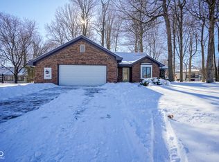 1307 Secretariat Ln, Indianapolis, IN