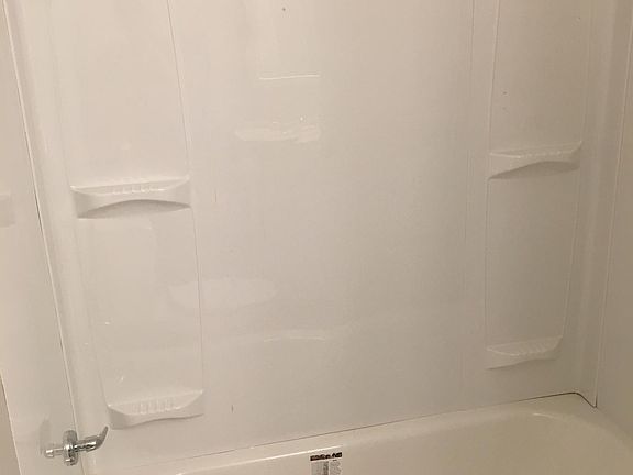 4th image of 4208 Gwendolyn Dr