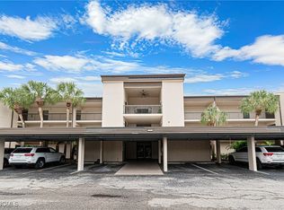 5905 Trailwinds Dr APT 824, Fort Myers, FL 33907