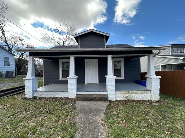 752 10th St SE, Cleveland, TN 37311