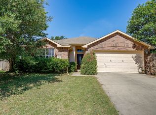 4621 Barnhill Ln, Fort Worth, TX 76135
