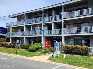 211 2nd St, Cedar Key, FL 32625