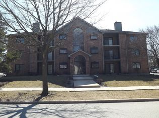 3727 214th Pl APT 1C, Matteson, IL 60443