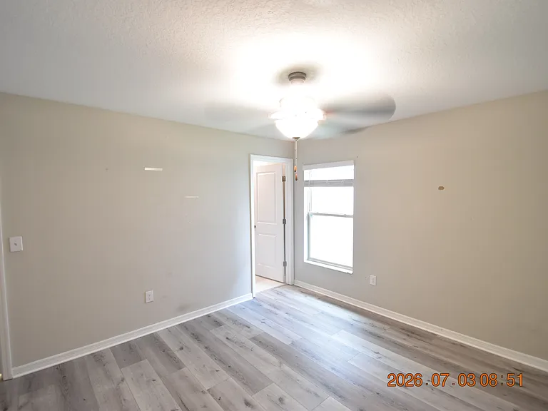 3507 N Maryland Ave — Photo 34