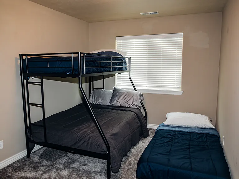 360 Lemmon Ln — Photo 11