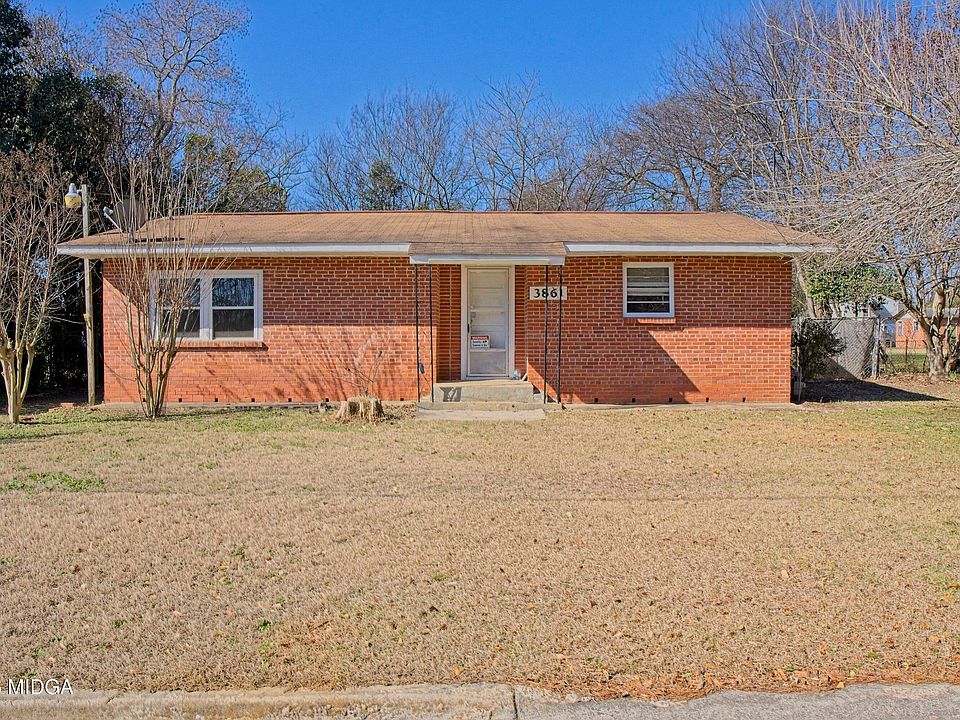 1st image of 3861 Desoto Dr