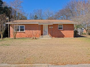 3861 Desoto Dr, Macon, GA 31206