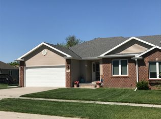 7711 S 21st St, Lincoln, NE 68512