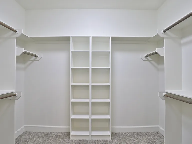 5702 Legacy Dr — Photo 3