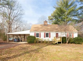2812 Pleasantwood Rd, Powhatan, VA 23139