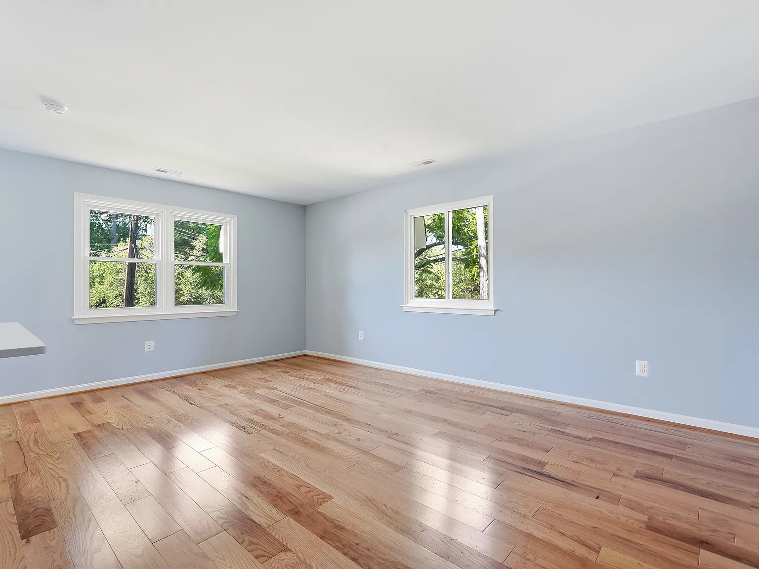 4804 Calvert Road - 3 — Photo 2