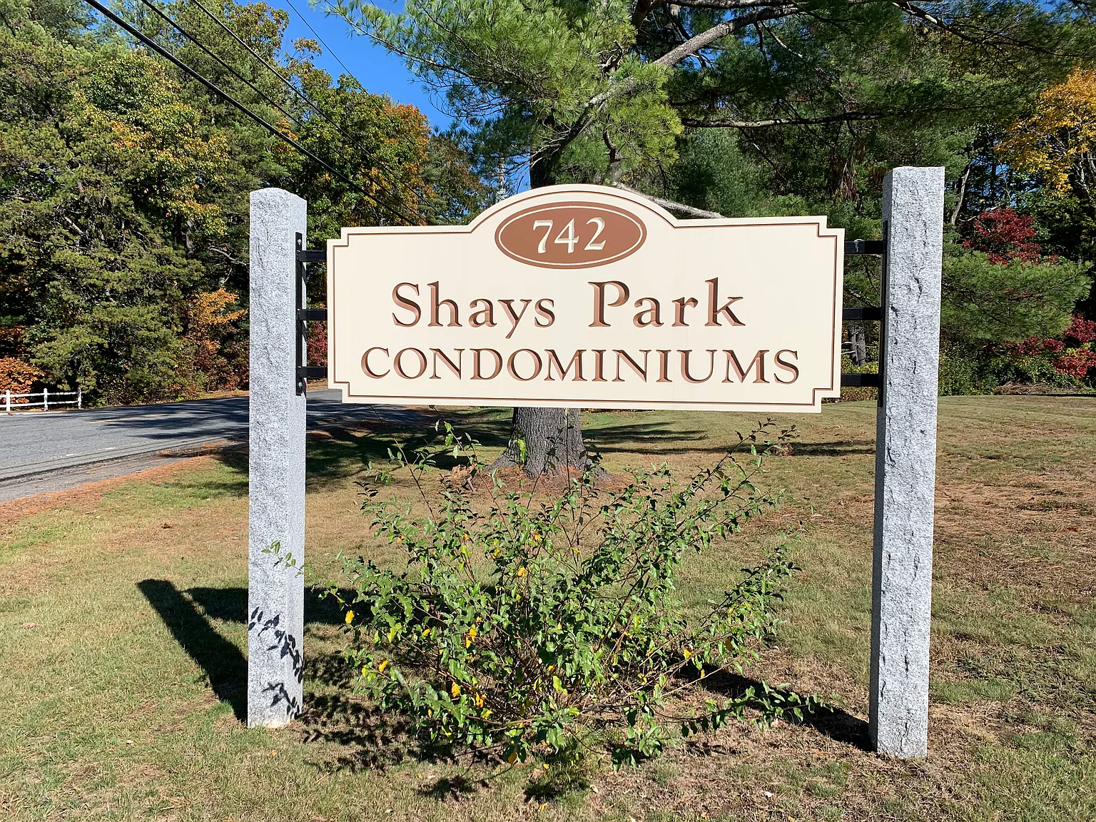 2 bed, 1.5 bath, 952 sqft, $1,750 — Photo 1