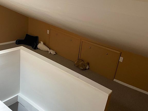 5th image of 172 Pierce St #1