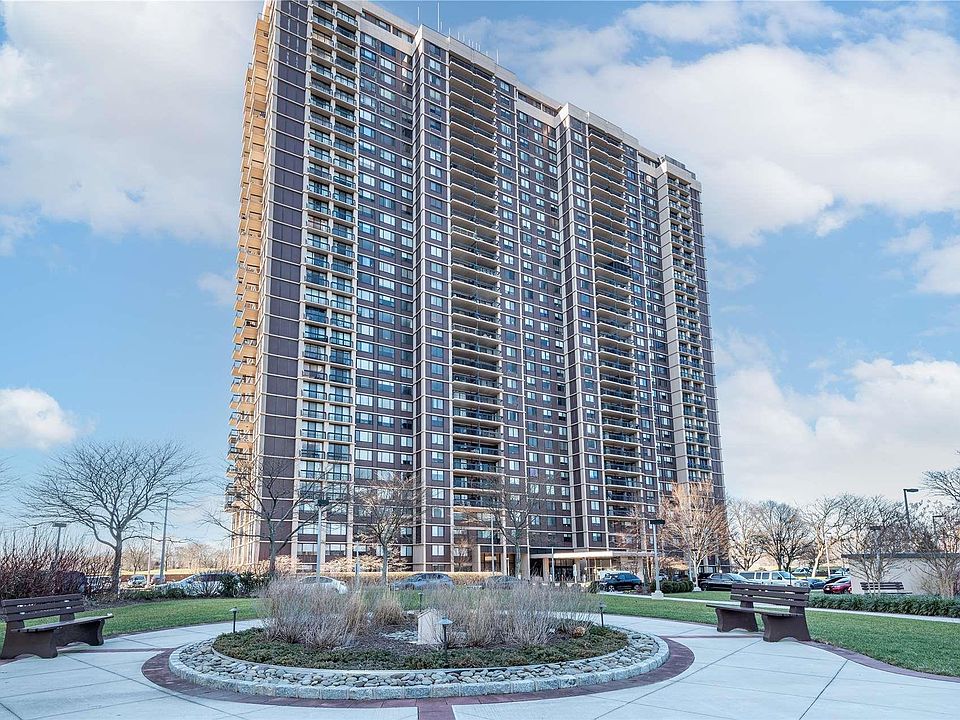 1st image of 269-10 Grand Central Parkway #31E