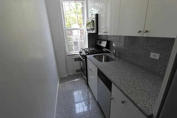 Rented by Hatuka Properties | media 13