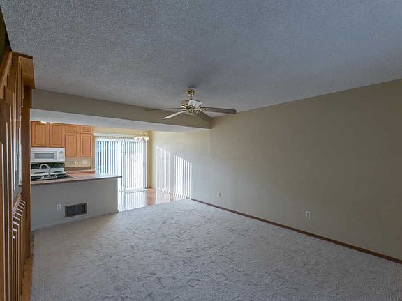 4th image of 5072 Stoneybrook Blvd #3A