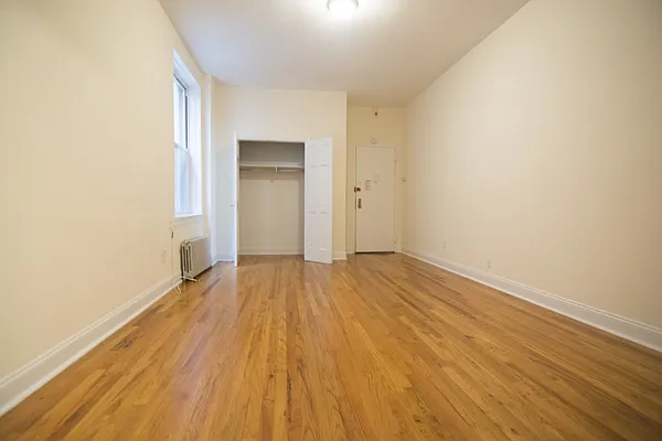 Rented by Citi Habitats | media 9