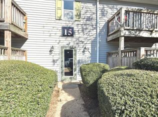1402 Camp Rd APT 15E, Charleston, SC 29412