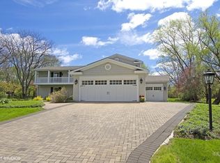 215 Cold Spring Rd, Barrington, IL 60010