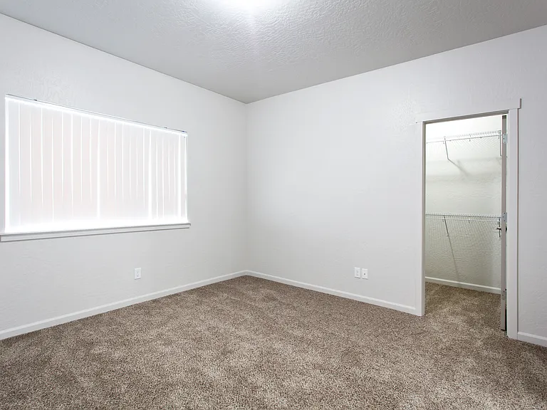 319 S Balfour Rd #319 — Photo 25