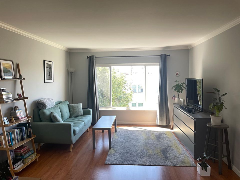 1st image of 241 10th Ave APT 6
