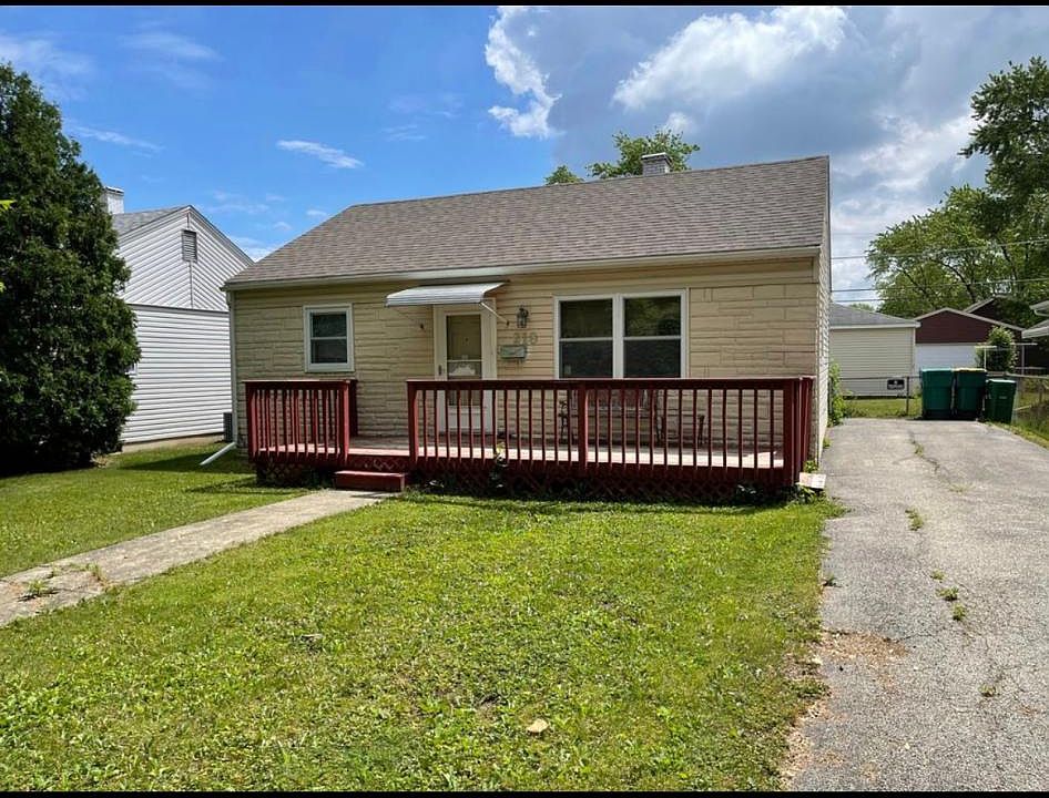 1st image of 218 Park Dr