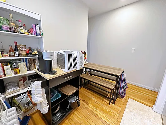 Rented by Living New York | media 9