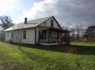 1485 Pea Ridge Rd, Irvine, KY 40336