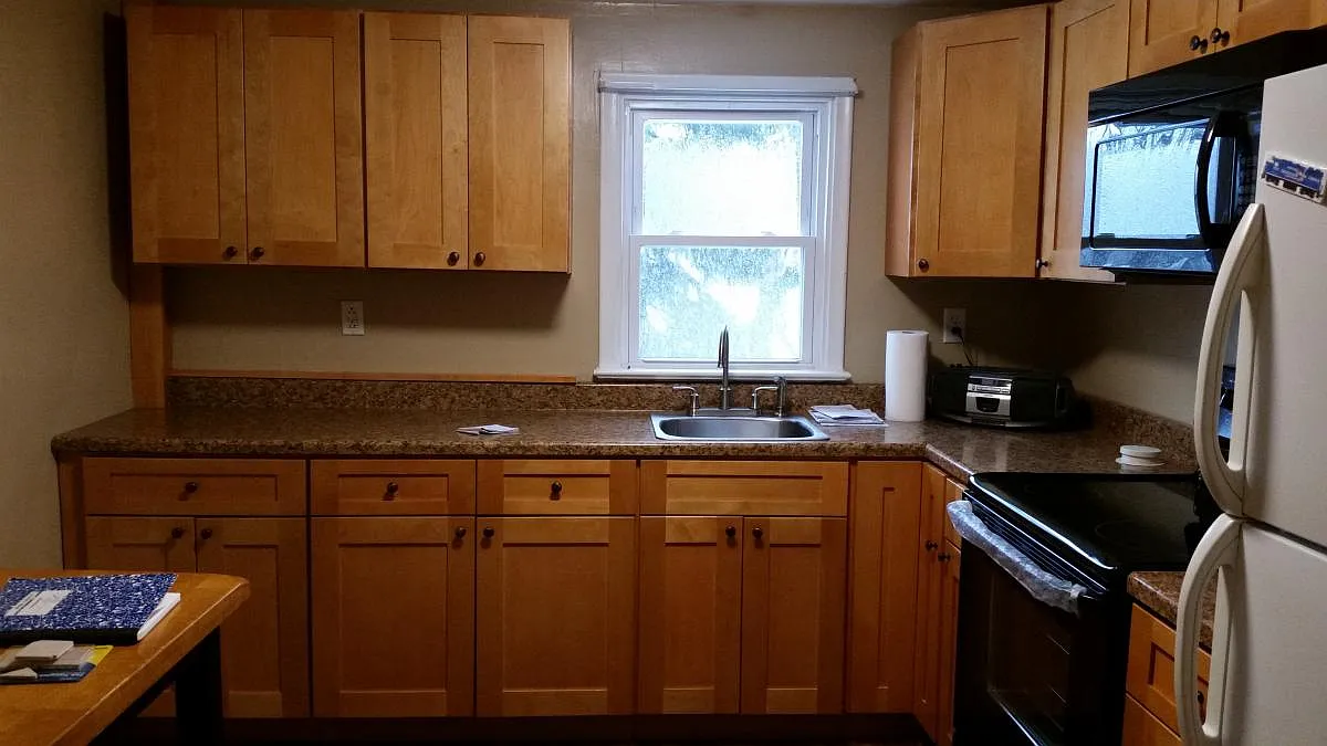 1 bed, 750 sqft, $1,300 — Photo 1