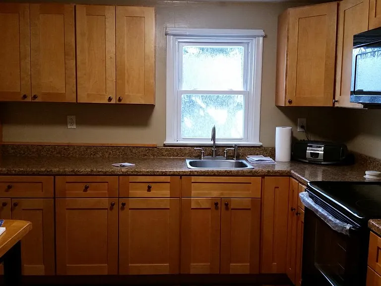504 Welcome Ln — Photo 2