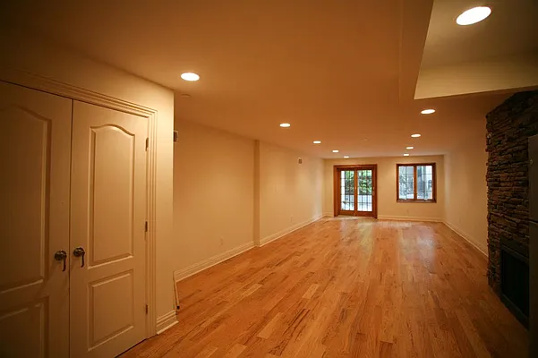 Rented by Orchard Plaza, LLC | media 10