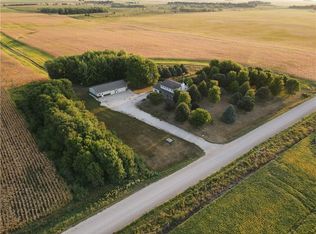 11833 430th St, Laurens, IA 50554