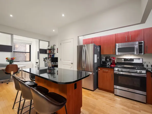 20 West Street 15H image 1 of 13