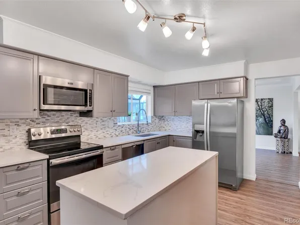 647 S Joplin Street, Aurora, CO 80017