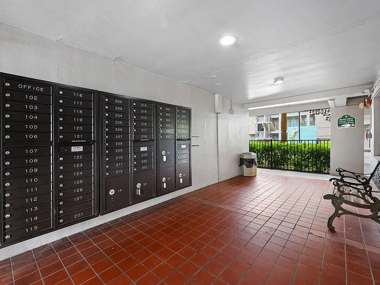 Fountain Court Villas — Photo 6