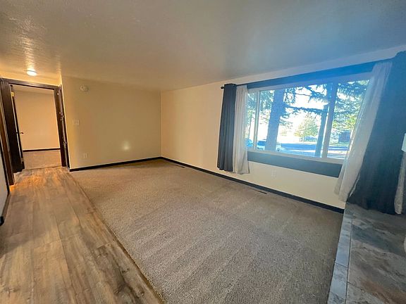 4th image of 4440 & 4600 4th Ave N #4