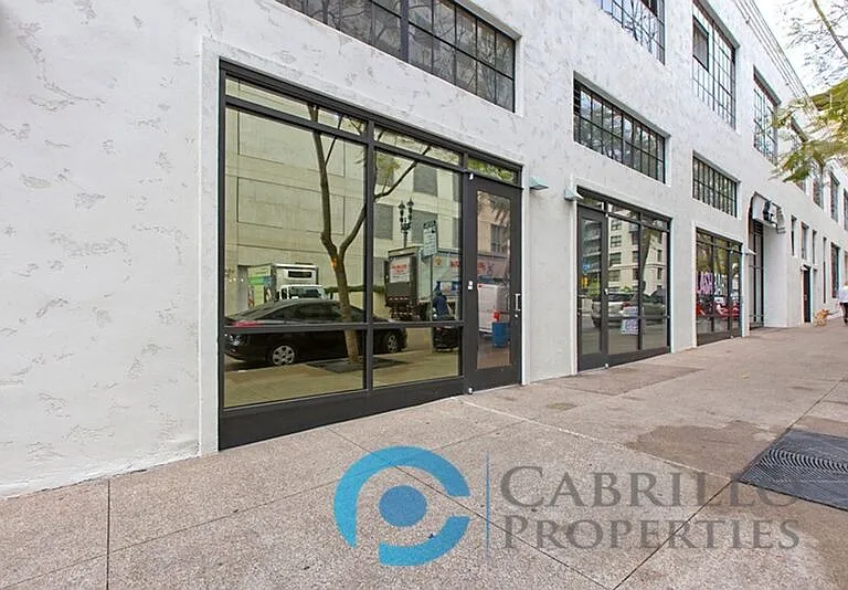 350 11th Ave #127 — Photo 25