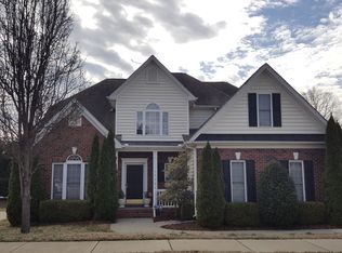 17151 Knoxwood Dr, Huntersville, NC 28078