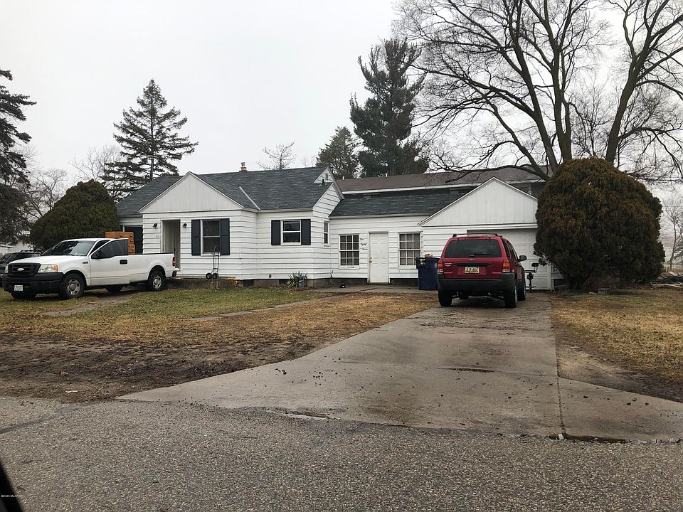 2nd image of 487 W 20th St