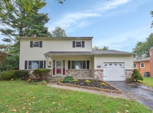 262 Rocky Fork Dr, Columbus, OH 43230