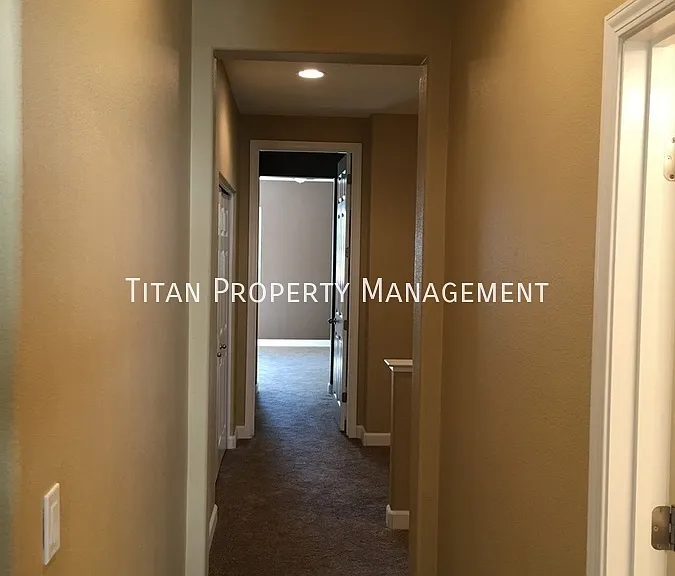8144 Crystal Walk Cir — Photo 12