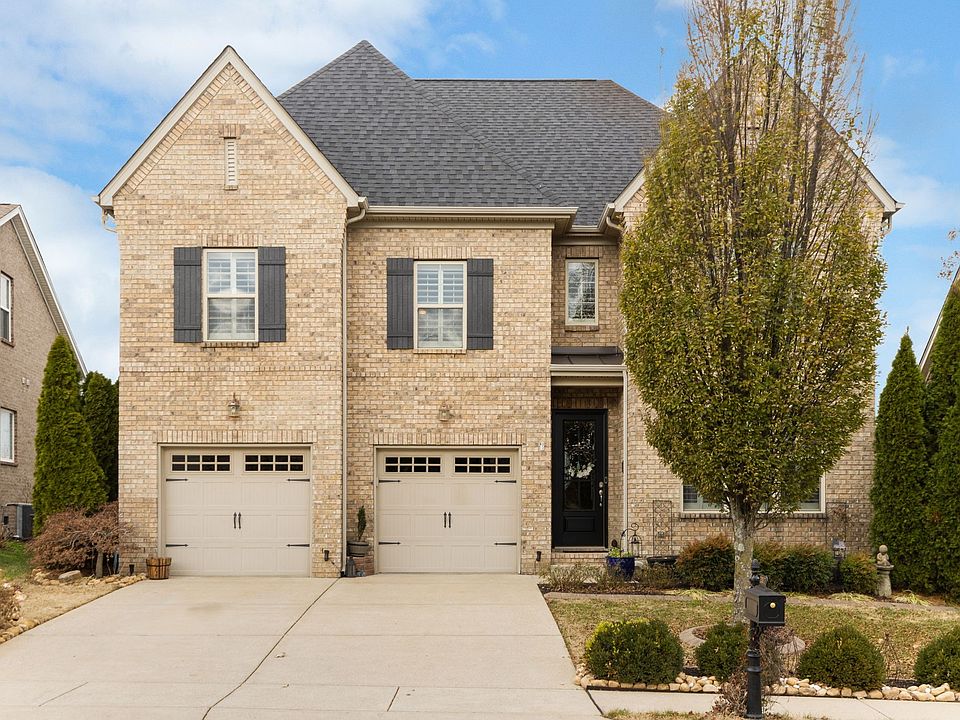 1st image of 2017 Devonwood Ln
