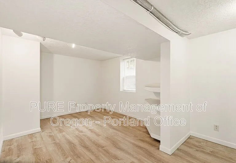 5026 N Harvard St #A — Photo 17