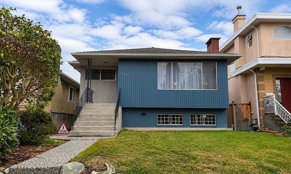 1st image of 817 W 64th Ave