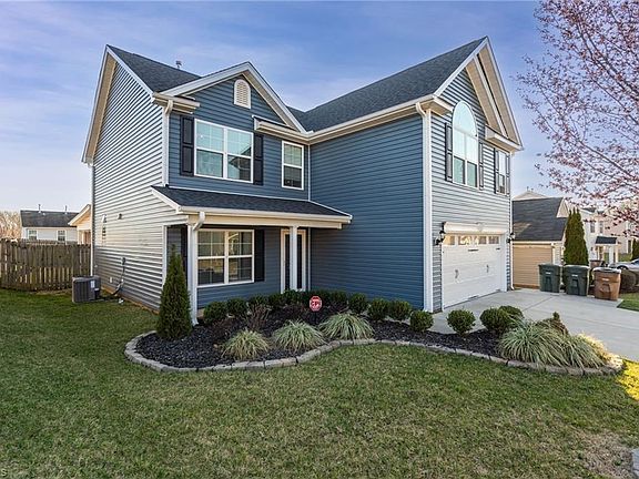 3rd image of 2804 Wild Poplar Way