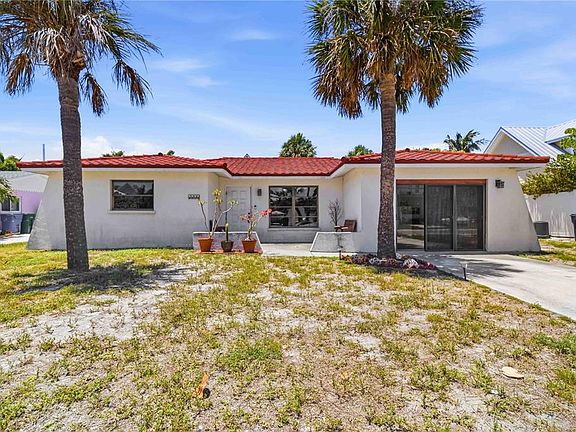 4th image of 306 Palm Ave