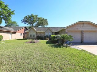 9427 Portal Dr, Houston, TX 77031