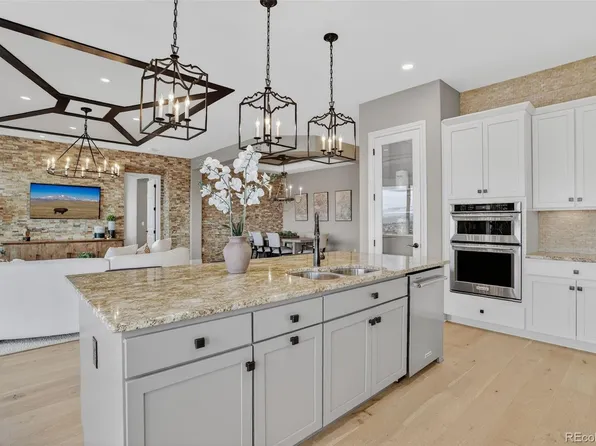 8363 S Winnipeg Court, Aurora, CO 80016